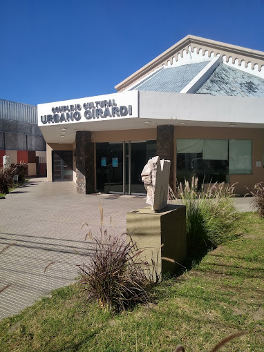 Complejo Cultural Urbano Girardi